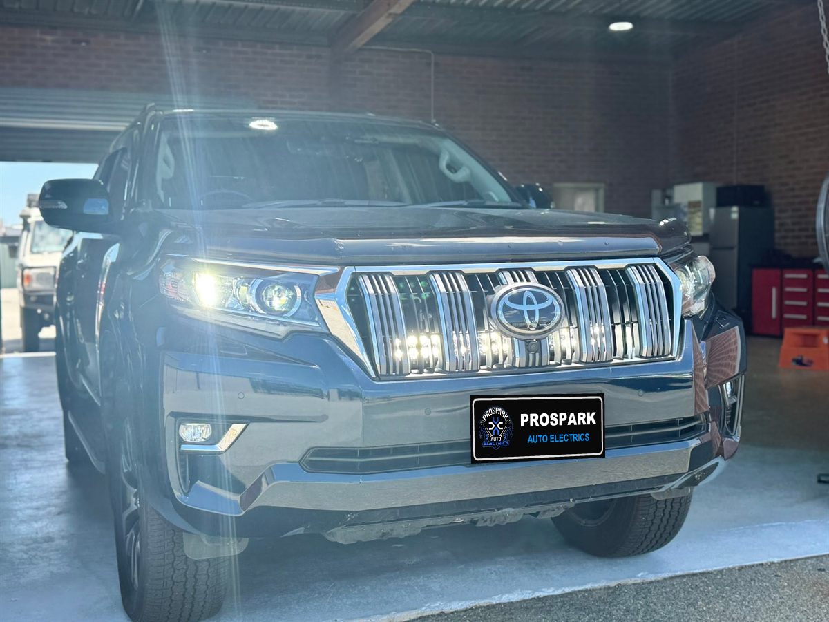 Toyota Prado with integrated grille LED lighting switched on