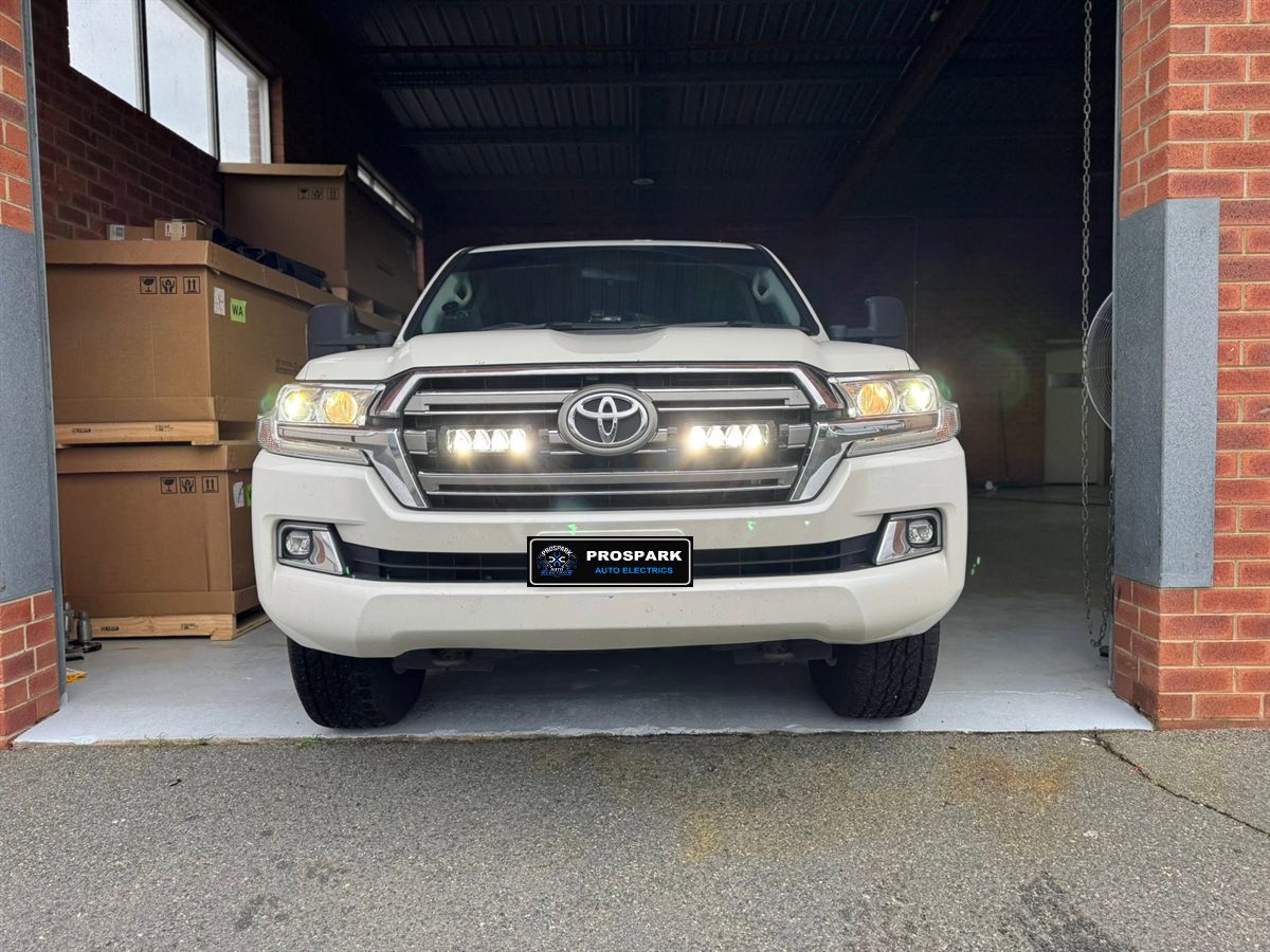 LandCruiser 200 with Lazer LED lights fitted in the grille, switched on